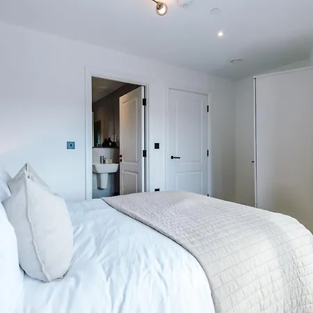 Apartment Premium 3 Bed Centre - Free Parking