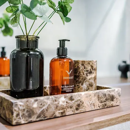 Premium 3 Bed Centre - Free Parking リーズ