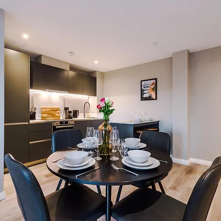 アパート Premium 3 Bed Centre - Free Parking リーズ