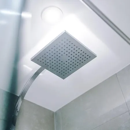 Premium 3 Bed Centre - Free Parking