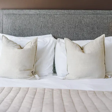 Premium 3 Bed Centre - Free Parking * リーズ