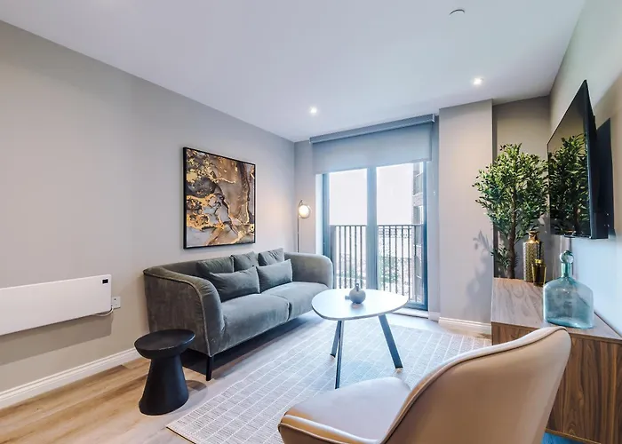 Apartment Premium 3 Bed Centre - Free Parking *