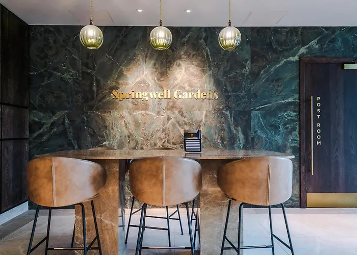 Premium 3 Bed Centre - Free Parking לידס