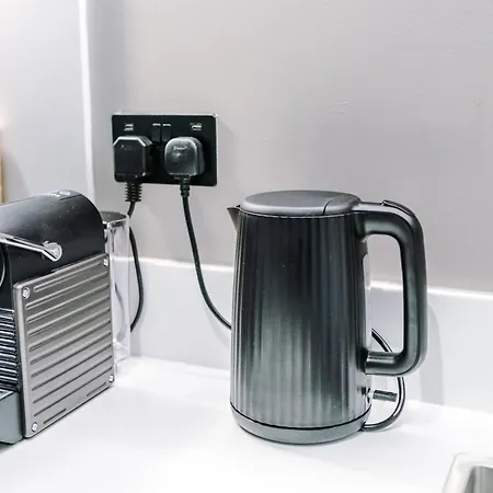 Premium 3 Bed Centre - Free Parking Apartamento *