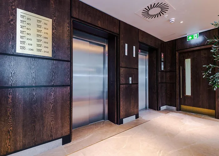 Premium 3 Bed Centre - Free Parking * Λιντς