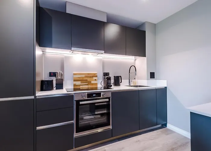 Premium 3 Bed Centre - Free Parking * Λιντς