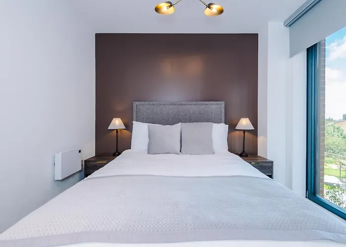 Premium 3 Bed Centre - Free Parking * Λιντς